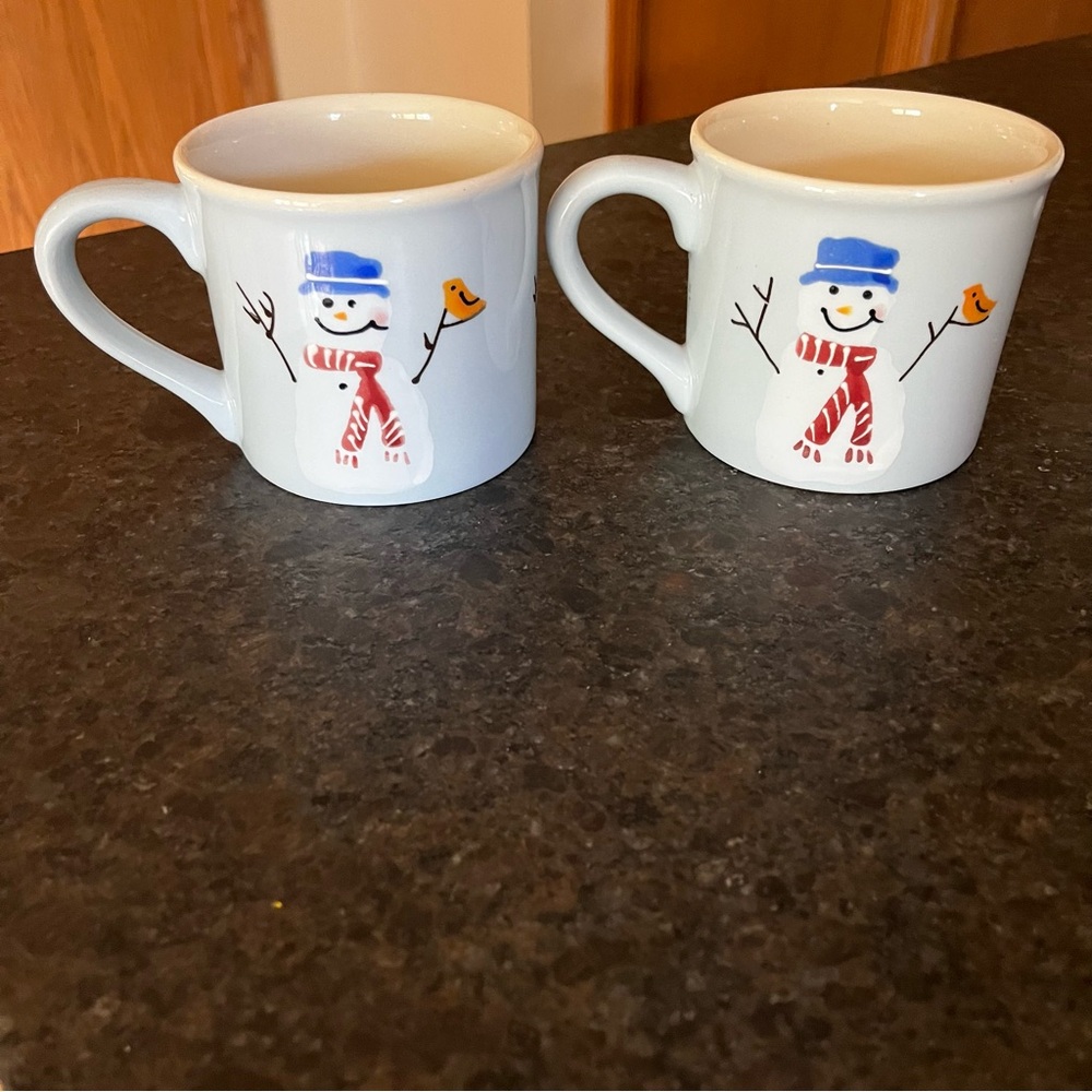 2 Hartstone Pottery Snow People Mugs Crate and Barrel